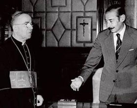 bergoglio-e-videla__0c9.jpg