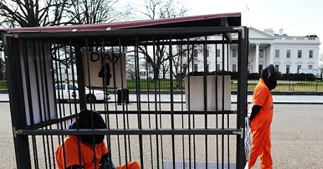 guantanamo_4_7fb.jpg
