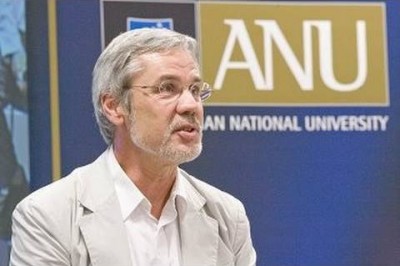 Will Steffen<br>