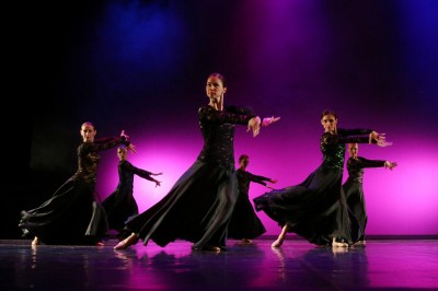 <em>Tango</em>