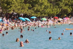 turizam_plaza_ljeto_jadran_hina_copy17047.jpg