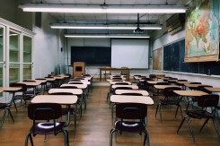 classroom_2093743_960_720_copy15300.jpg