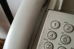 telefon_ak.jpg