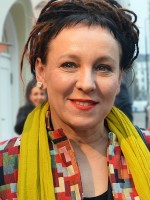 Olga Tokarczuk, Fryta 73, Wikipedia