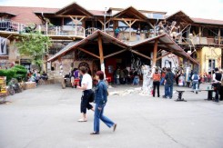 metelkova_rokp_flickr.jpg